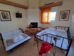 A bed or beds in a room at Dreams 5