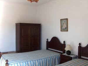 Postel nebo postele na pokoji v ubytování Guesthouse A Lareira