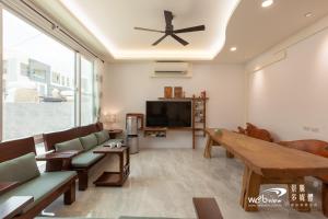Μια τηλεόραση ή/και κέντρο ψυχαγωγίας στο SunShine B&B