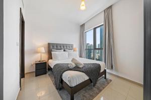 Fotografie z fotogalerie ubytování Nice & Comfy 1BR w/ Marina Views / Walk to beach v Dubaji