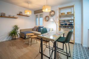 Kuchyň nebo kuchyňský kout v ubytování Apartamento La Habanera de Cadiz