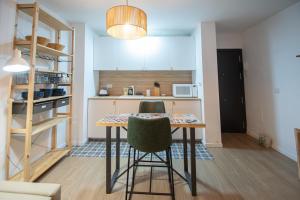 Kuchyň nebo kuchyňský kout v ubytování Apartamento La Habanera de Cadiz