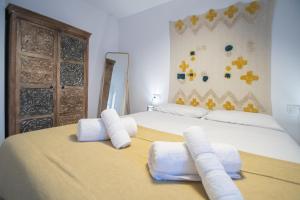 Postel nebo postele na pokoji v ubytování Apartamento La Habanera de Cadiz