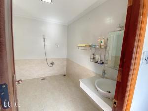 Ένα μπάνιο στο Thanh Anh Hotel Da Lat