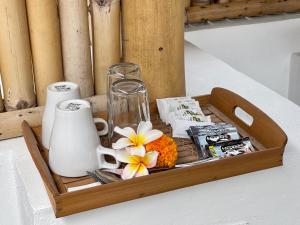 Getränke in der Unterkunft Bamboo Bungalows