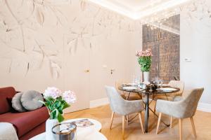 Część wypoczynkowa w obiekcie Dandelion Apartment - LoftAffair
