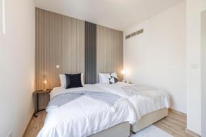 Gallery image of Daniels 2BR The Greens Park View in Dubai