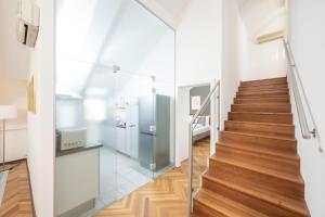 A kitchen or kitchenette at Penthouse Staatsoper