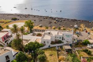 an aerial view of a beach with a group of people at Hotel Ossidiana Stromboli Center in Stromboli