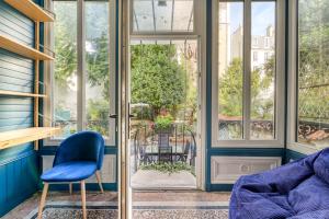 Fotografia z galérie ubytovania Maison 60m² avec jardin de 90m² au centre de Paris v Paríži