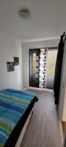 En eller flere senge i et værelse på Gormsgade 96. 3. dør 12 (id.033)