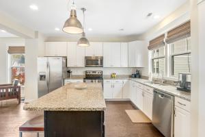 Η κουζίνα ή μικρή κουζίνα στο Watermark North --- 36974 S Silver Sands Dr
