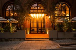 Fachada o entrada de Hotel Coco