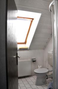Koupelna v ubytování Hotel Garni Haus Dornheim