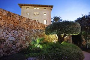 A garden outside Hospes Maricel y Spa, Palma de Mallorca, a Member of Design Hotels