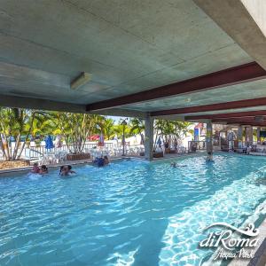 Imperio Romano com um 1dia no Acqua Park, Splash e Slide tesisinde veya buraya yakın yüzme havuzu