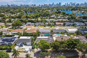 Gallery image of Spacious Modern Home 5BR Heated Pool, 9mn to Beach in Miami