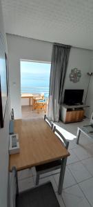 Nespecifikovaný výhled na moře nebo výhled na moře při pohledu z apartmánu