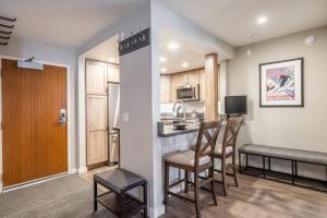 Gallery image of Aspen Creek 121 in Mammoth Lakes