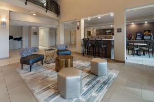 Kuchyň nebo kuchyňský kout v ubytování Best Western Plus Chena River Lodge