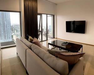 TV a/nebo společenská místnost v ubytování Altair Colombo - View, Location, Ultra Luxury!