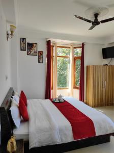 Φωτογραφία από το άλμπουμ του THE-GRANDVIEW στη Σίμλα +21 φωτογραφίες