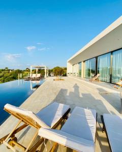 Příroda nedaleko vily