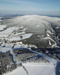 Apartmán Adam Deštné v Orlických horách durante o inverno