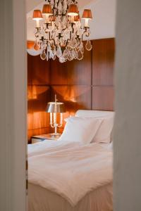 Posteľ alebo postele v izbe v ubytovaní PAVI APARTMENTS Life Style House with private pool