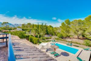 Bazén v ubytovaní Finca LA CASETA Pollensa by Mallorca Villa Selection alebo v jeho blízkosti