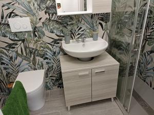 Phòng tắm tại Iris Apartment, comfort e stile nel cuore di Bisceglie +33 ảnh