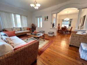 Fotografie z fotogalerie ubytování Seagaze Beach House - 3bd By ZenBreak v destinaci Saint James