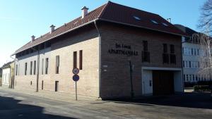 The building in which Az apartmant is located