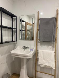 Ett badrum på Maison Maleville