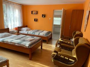 Gallery image of Dworek Pokoje Gościnne in Olsztyn +51 photos