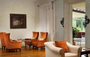Posedenie v ubytovaní Villa Sabolini