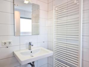 Koupelna v ubytování Studio Hello Domburg 2 DO40 + 8 fotografií
