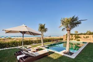 Bazén v ubytování Club Privé By Rixos Saadiyat nebo v jeho okolí