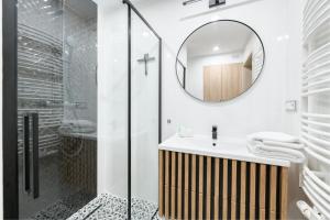 Kúpeľňa v ubytovaní Happy Stay Comfort Apartment By the Beach + 10 fotografií
