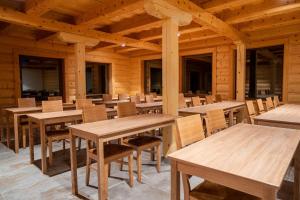 Restaurace v ubytování Rezort pri jazere Podbanské