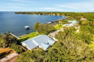 Loodusmaastik puhkemaja lähedal