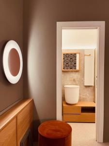 A bathroom at Smallis Apartment