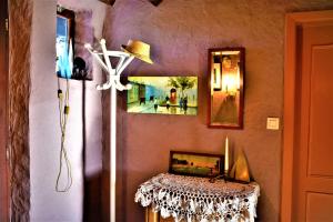 Fotografie z fotogalerie ubytování Maison Jeanny, full house with big garden v destinaci Frasnes-lez-Anvaing