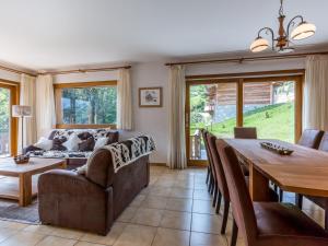 Chalet La Clusaz, 5 pièces, 9 personnes - FR-1-437-56 휴식 공간