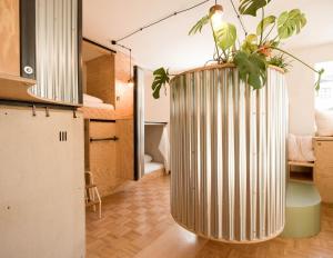 Kuchyňa alebo kuchynka v ubytovaní Montagu Hostel