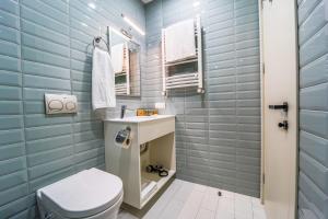 Baðherbergi á Makmani Boutique Hotel by DNT Group