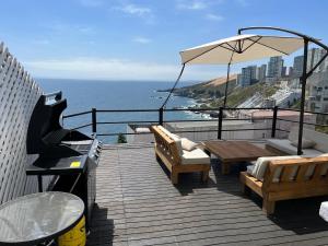 Fotografia z galérie ubytovania Linda casa con terraza y vista al mar v destinácii Viña del Mar