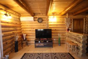 Galería fotográfica de Brvnara Pahuljica Zlatar en Nova Varoš 14 fotos más