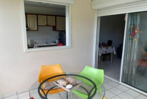 Ảnh trong thư viện ảnh của f3 location saisonnière détente tranquillité et belle vue ở Les Trois-Îlets