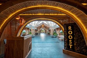 شهادة أو جائزة أو لوحة أو أي وثيقة أخرى معروضة في The Nest Hotel Nusa Dua